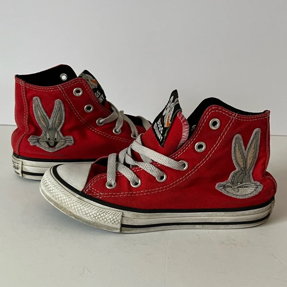Converse x Looney Tunes Bugs Bunny Collaboration Red High Tops Size 13